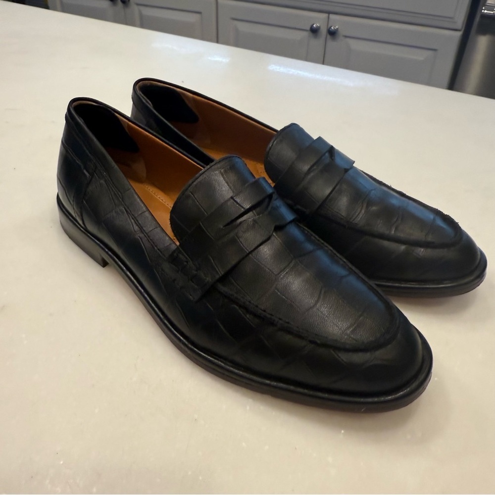 J. McLaughlin Women’s Concetta Black Leather Loafers in Embossed Croc Sz 7 EUC - Picture 12 of 13